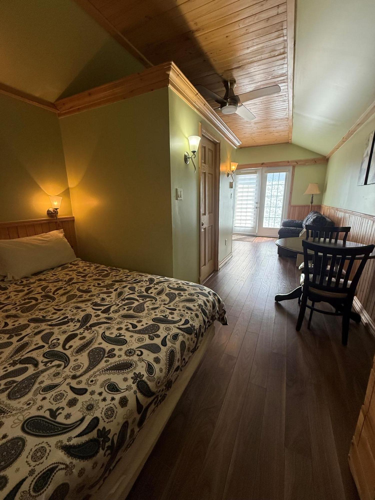 La Galouine Auberge Tadoussac Zewnętrze zdjęcie